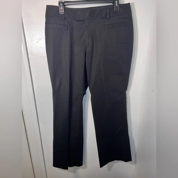 Eddie Bauer,12, Blakely Fit, Black quality career pant, high-rise flare leg pant - Picture 1 of 7